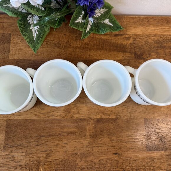 Vintage Corelle Old Town Blue Mugs Set of 4 Fire King Style Milk Glass Floral - Picture 4 of 5